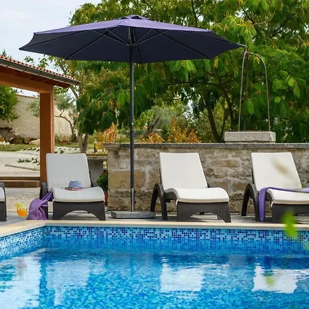 Holiday home Percan *