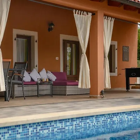 Holiday home Percan Pula
