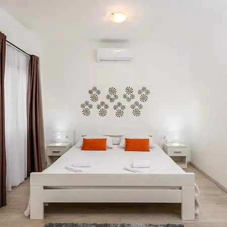 Percan Holiday home *